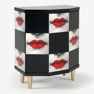 Fornasetti Comodino Poliedrico Kiss^ Armadietti